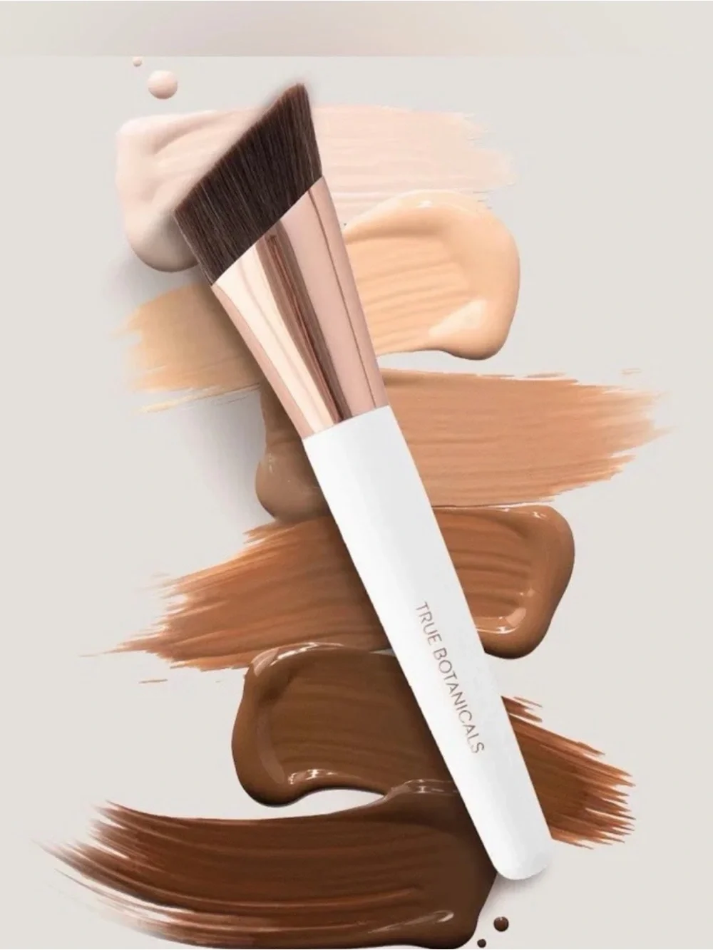 True Botanicals Everyday Flawless Brush Brand New in Box and Plastic!